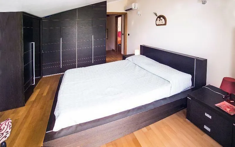 Alloggio in famiglia casa vacanze gallodoro Letojanni Italia